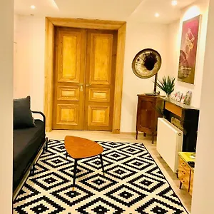  Appartement Lyves België